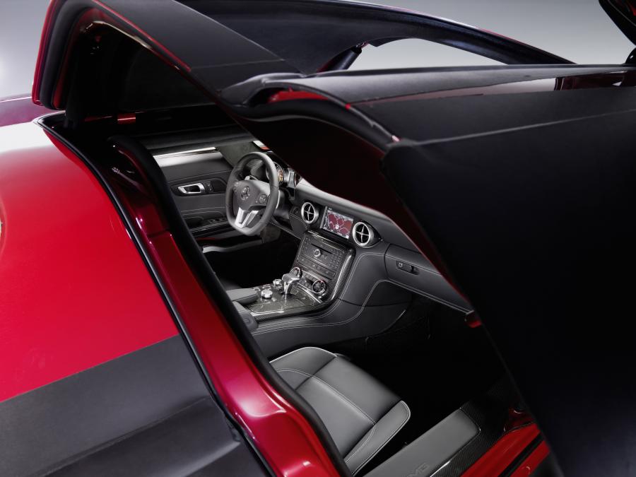  Mercedes-Benz SLS AMG 2010 года  (фото 404 из 526)